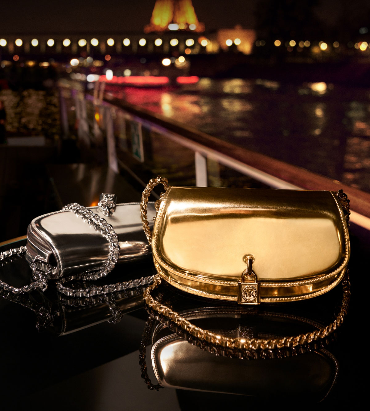 ALL-STAR Crossbody or shoulder bag, shimmering or solid—any way you wear it, the Mila is a wardrobe hero.