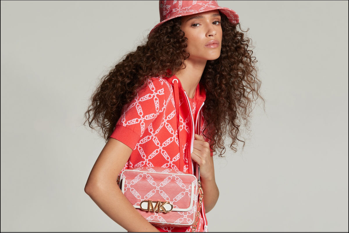 KORSVIP STUDIO MEMBER EXCLUSIVE ENJOY $50 OFF YOUR PURCHASE OF $250+ THROUGH MARCH 9.*