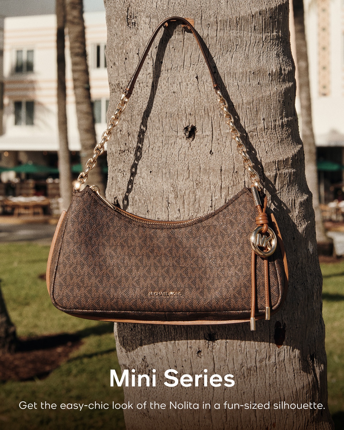 Miniseries Get the easy-chic look of the Nolita in a fun-sized silhouette.